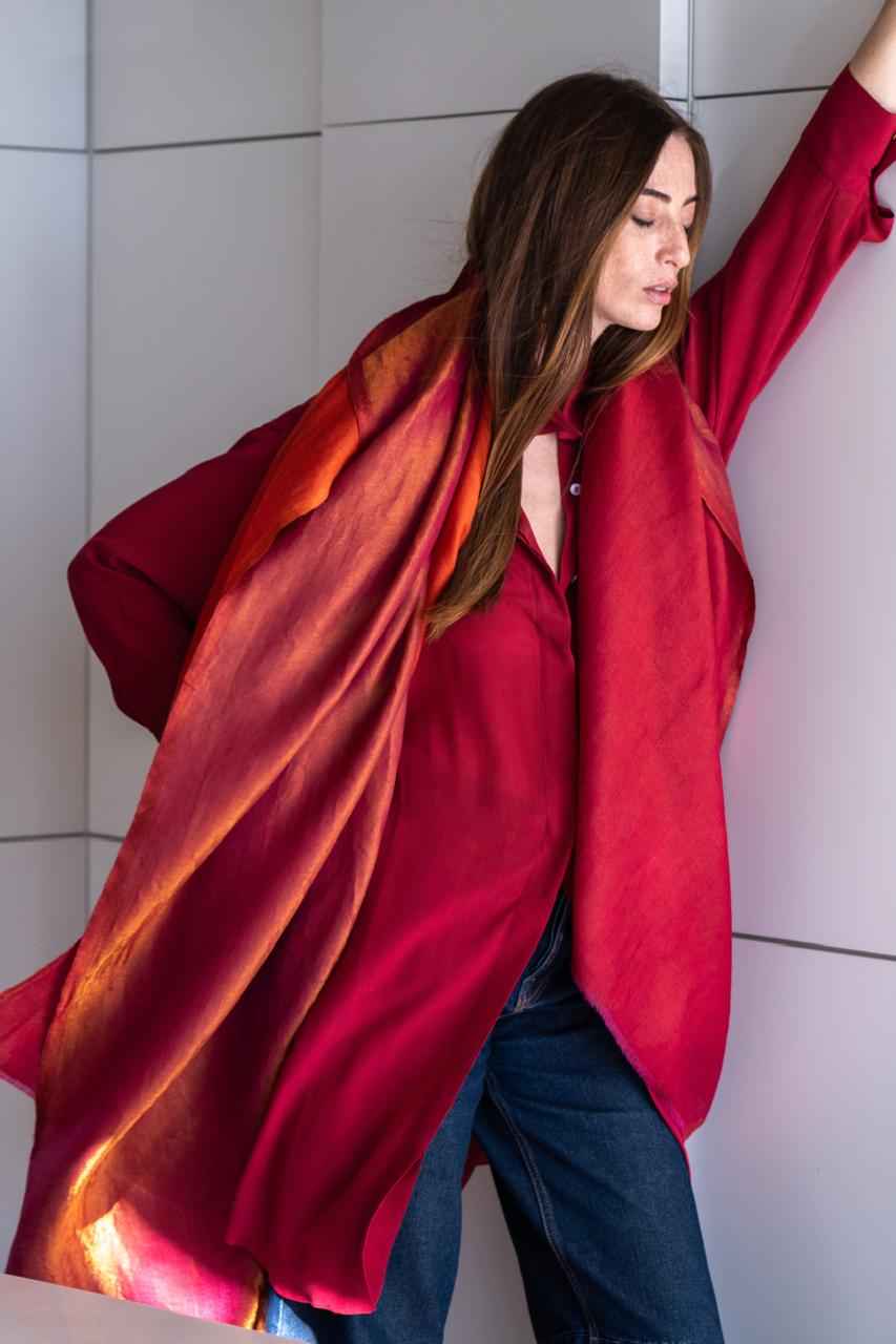 Xale ZARI reverse vermelho flamé