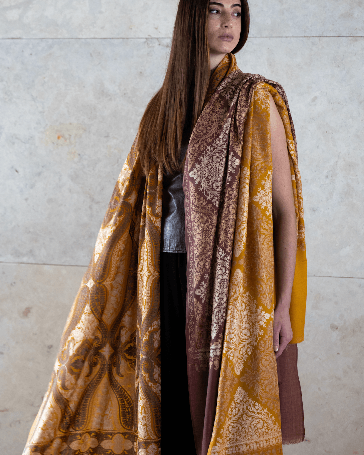 Xale BORDADO T.AARI ocre