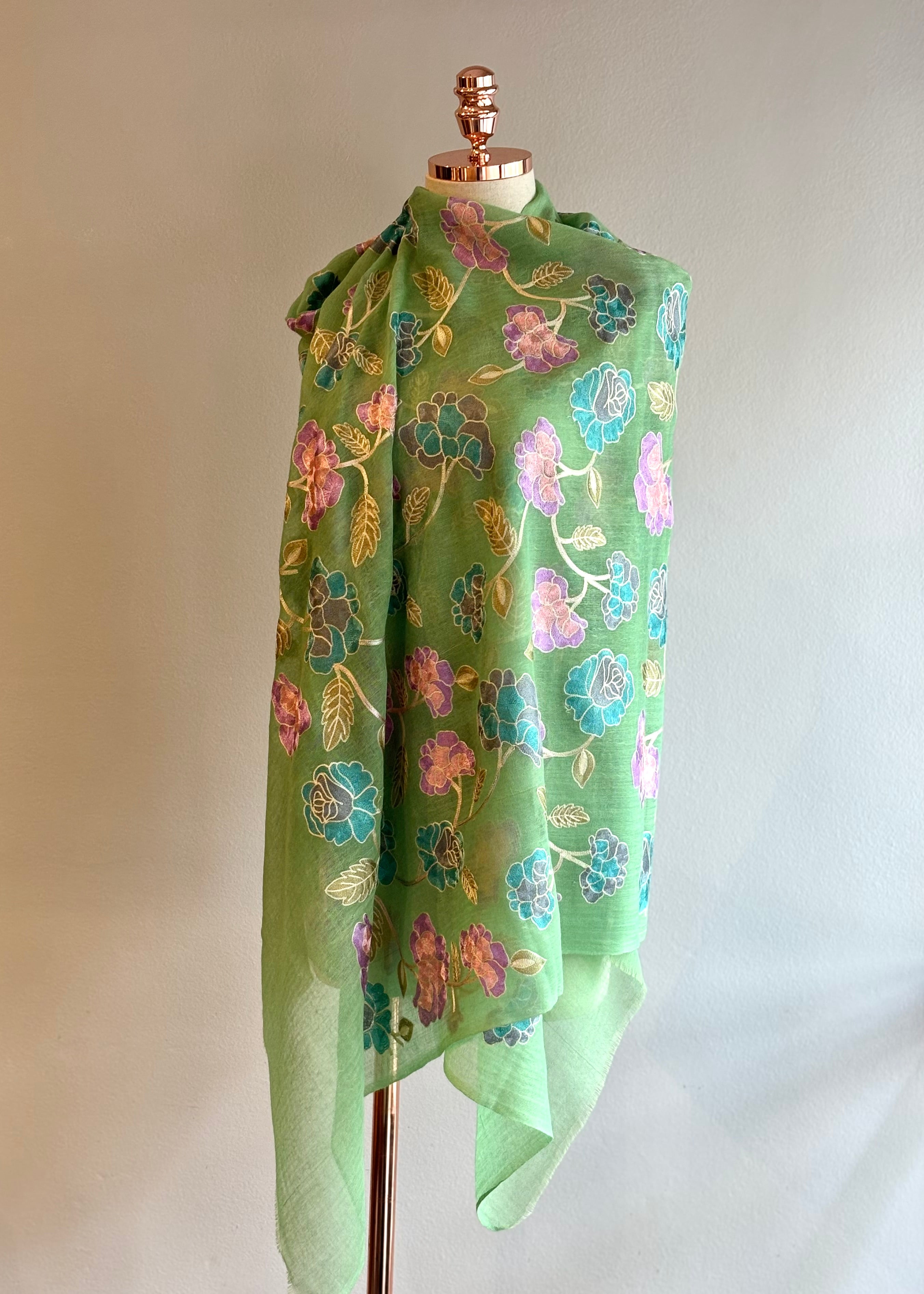 Xale  MT Aari floral verde