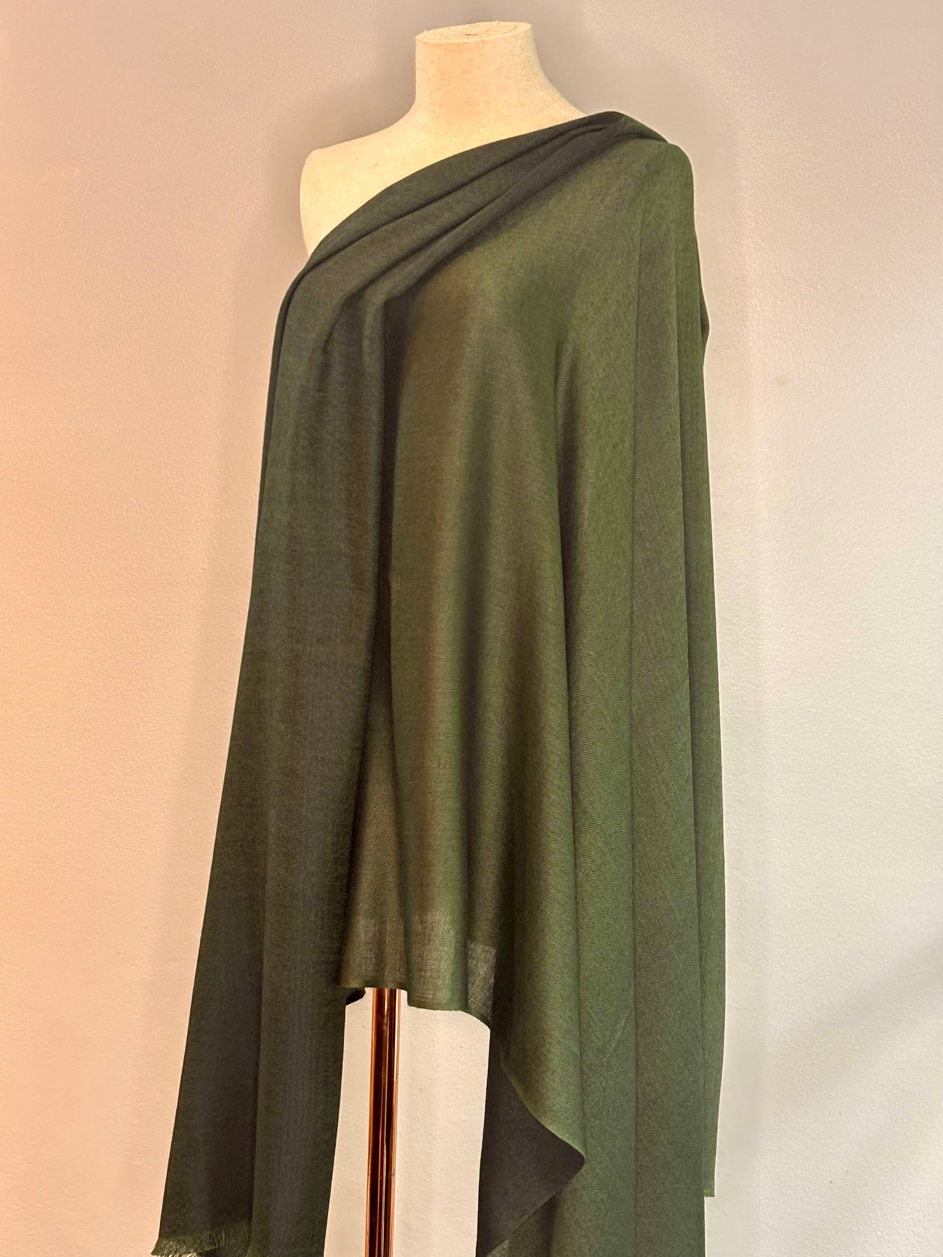 Xale SEDA/LÃ REVERSE MAXI verde militar