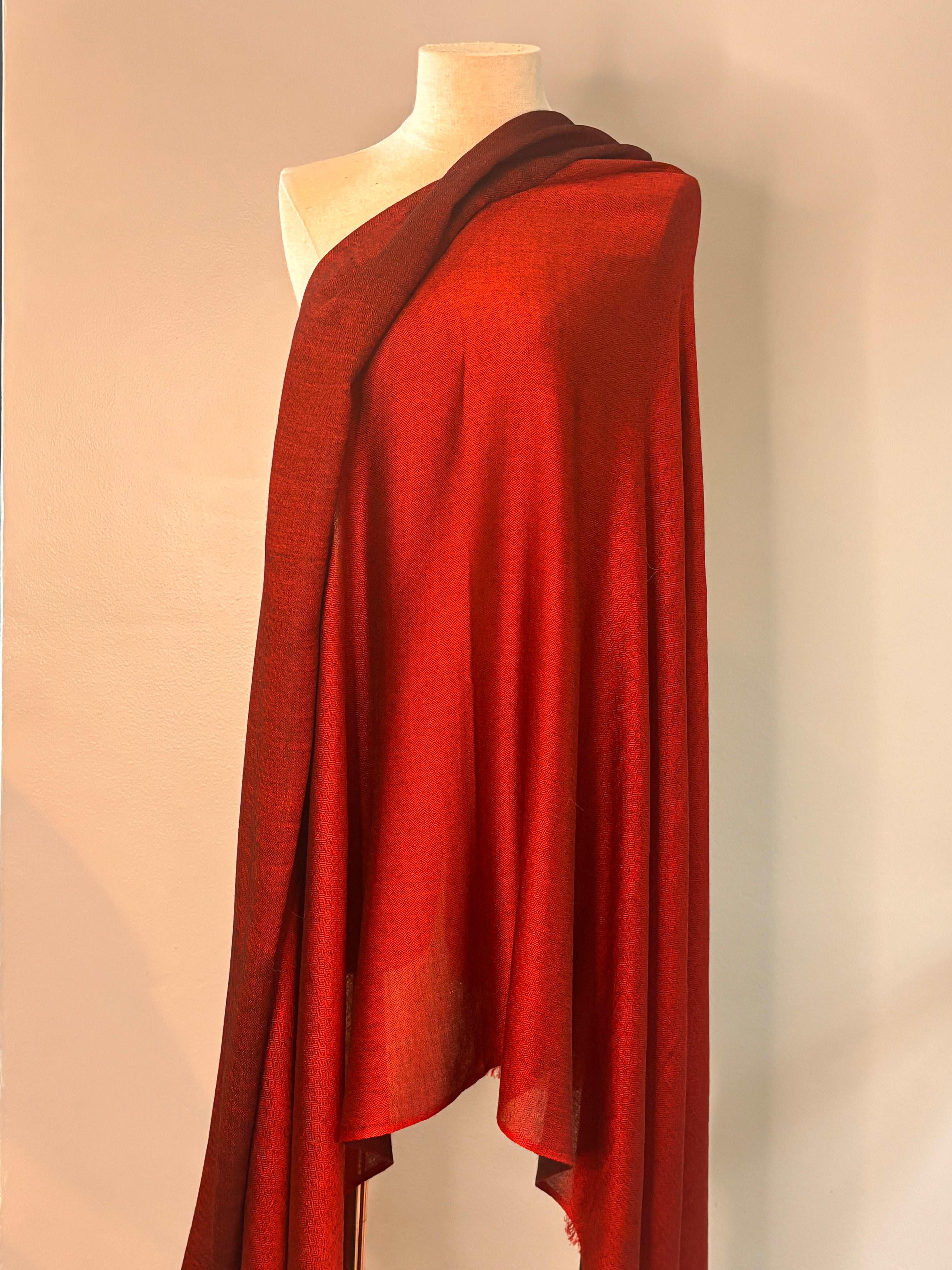Xale SEDA/LÃ REVERSE vermelho